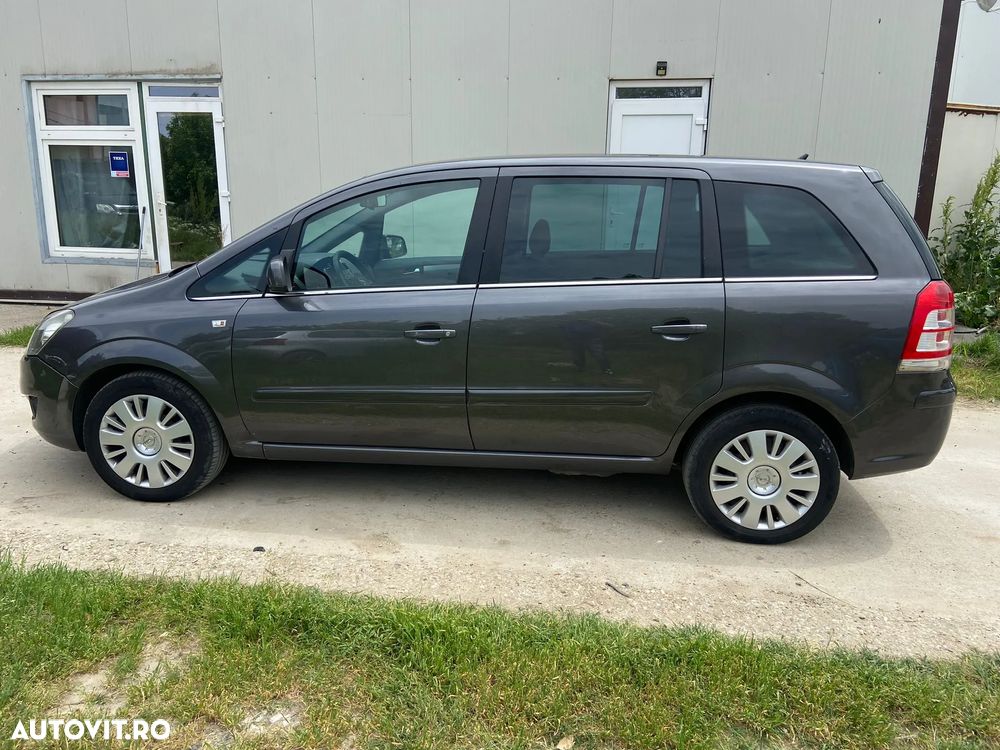 Opel Zafira - 4