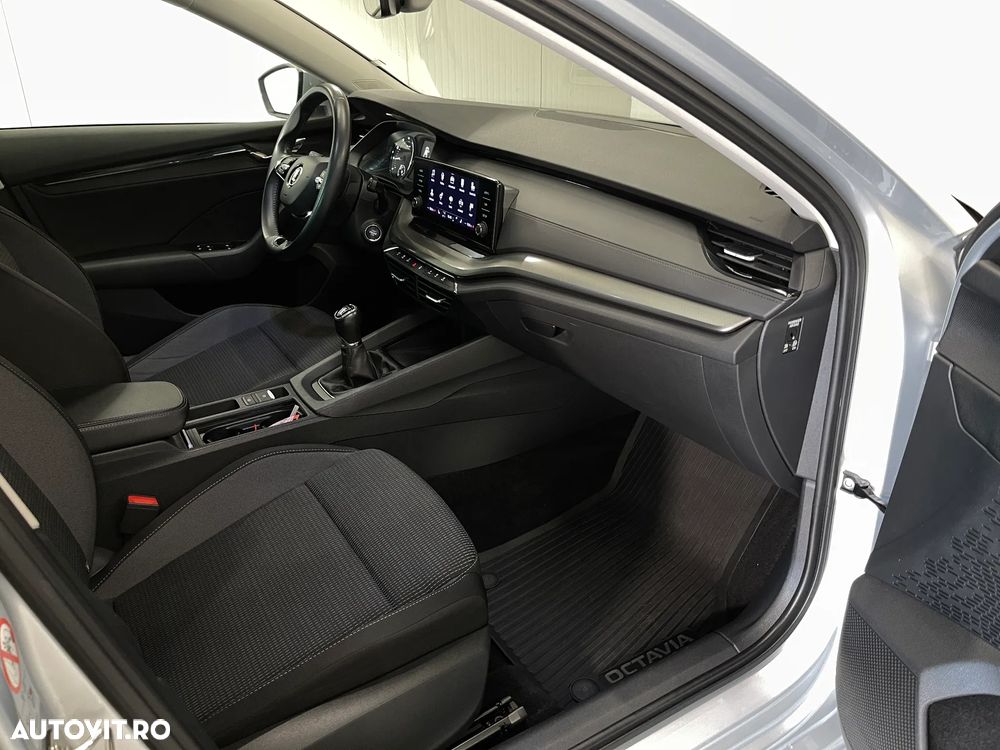 Skoda Octavia 1.5 TSI Ambition - 10