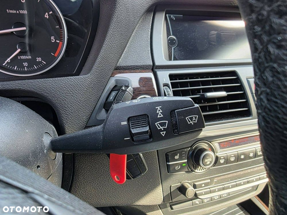 BMW X5 - 16
