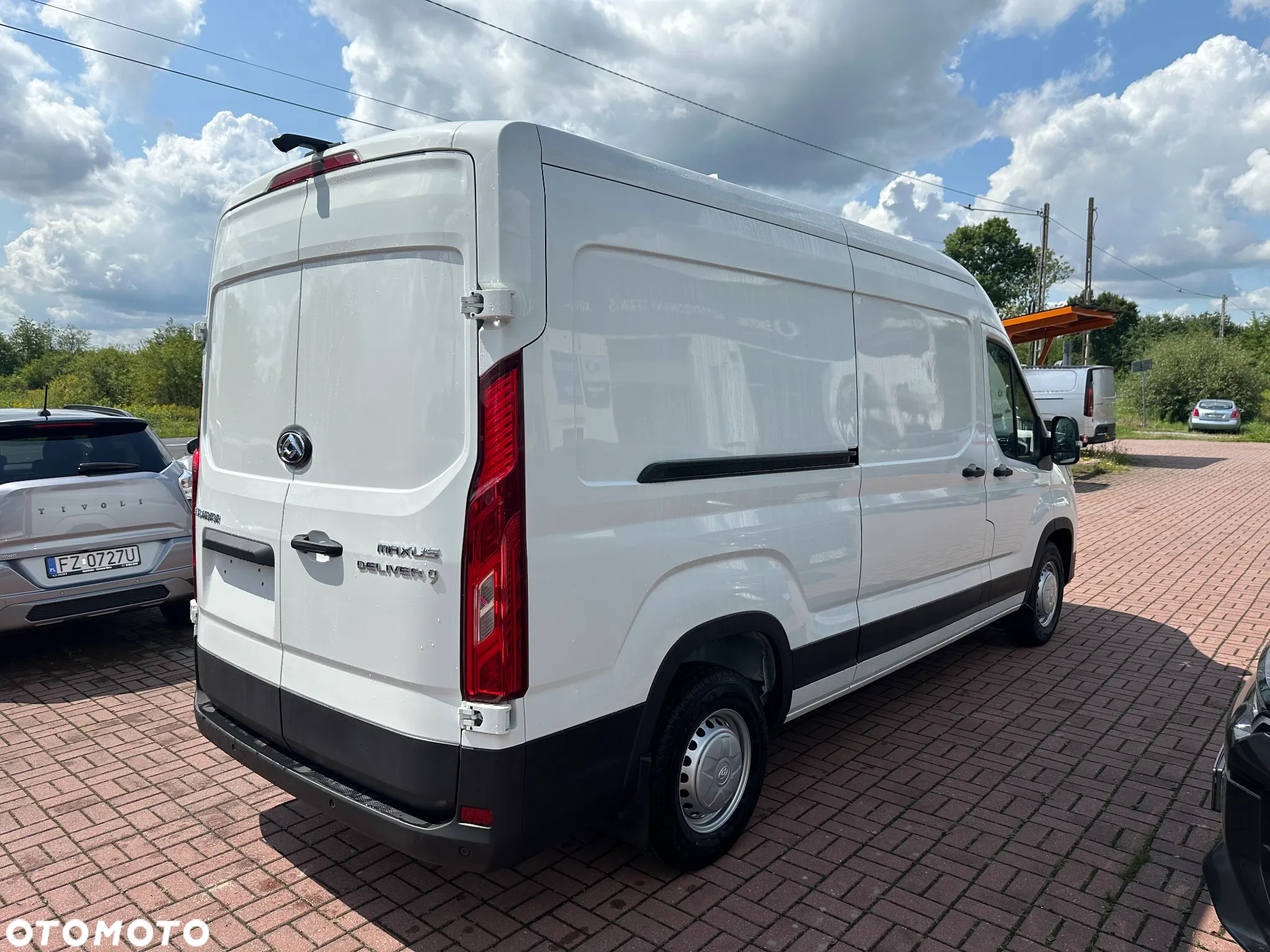 Maxus Deliver 9 - 3