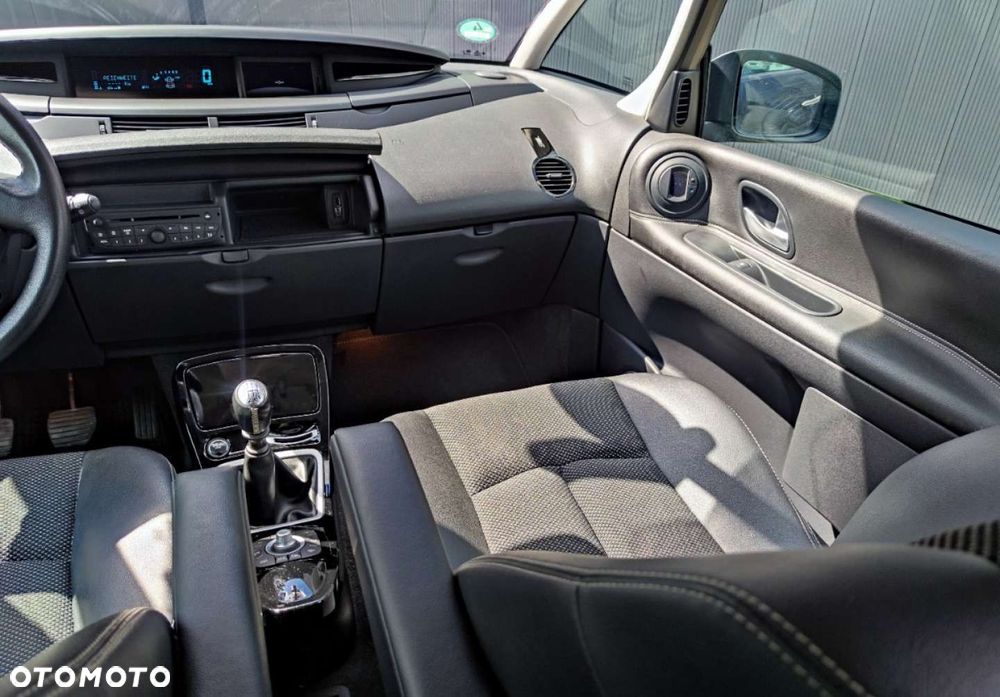 Renault Espace 2.0 dCi Celsium - 22