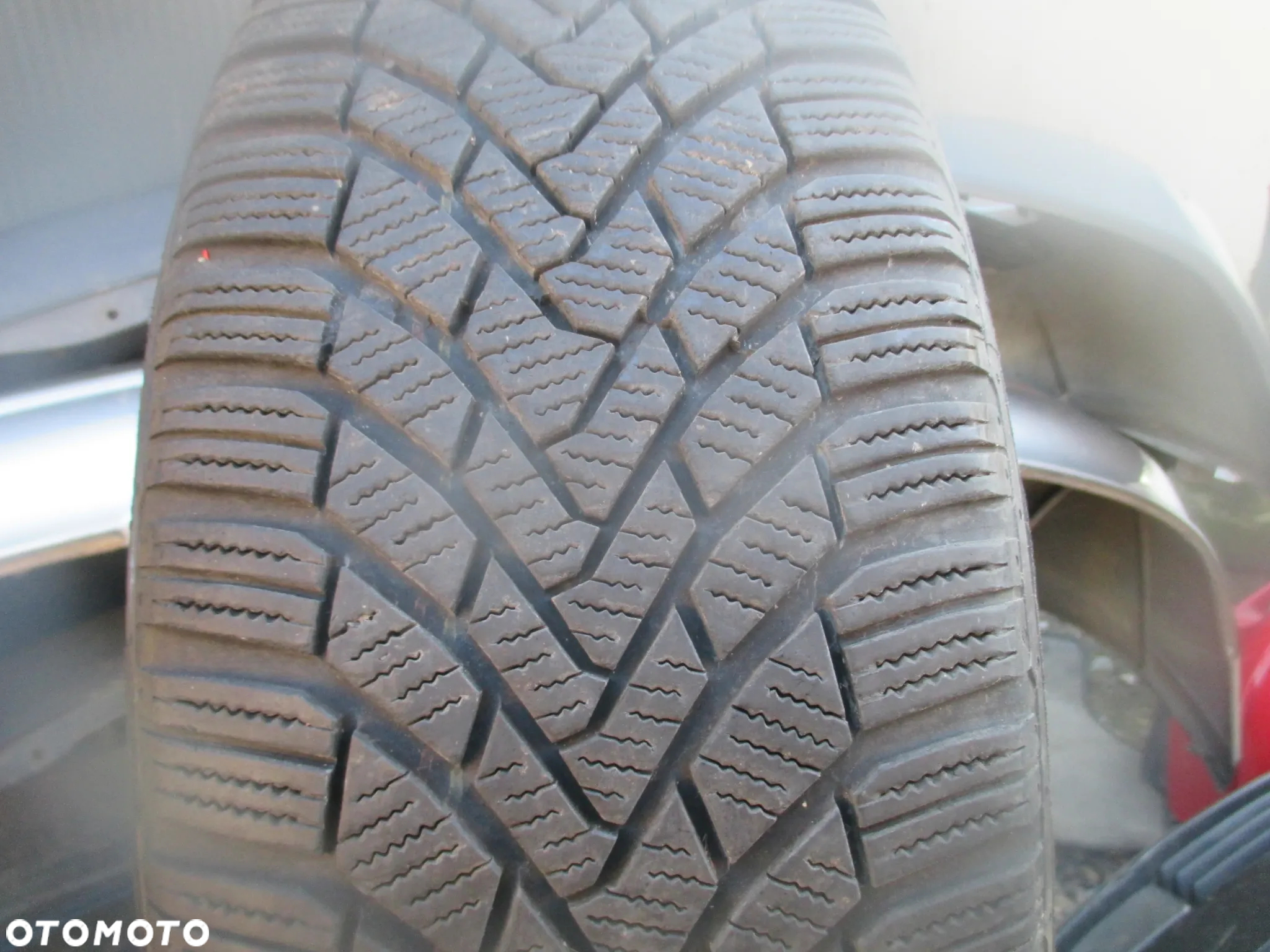 koła opony zimowe 215/55R16 Continental 6,5mm Audi A4 B7 - 5