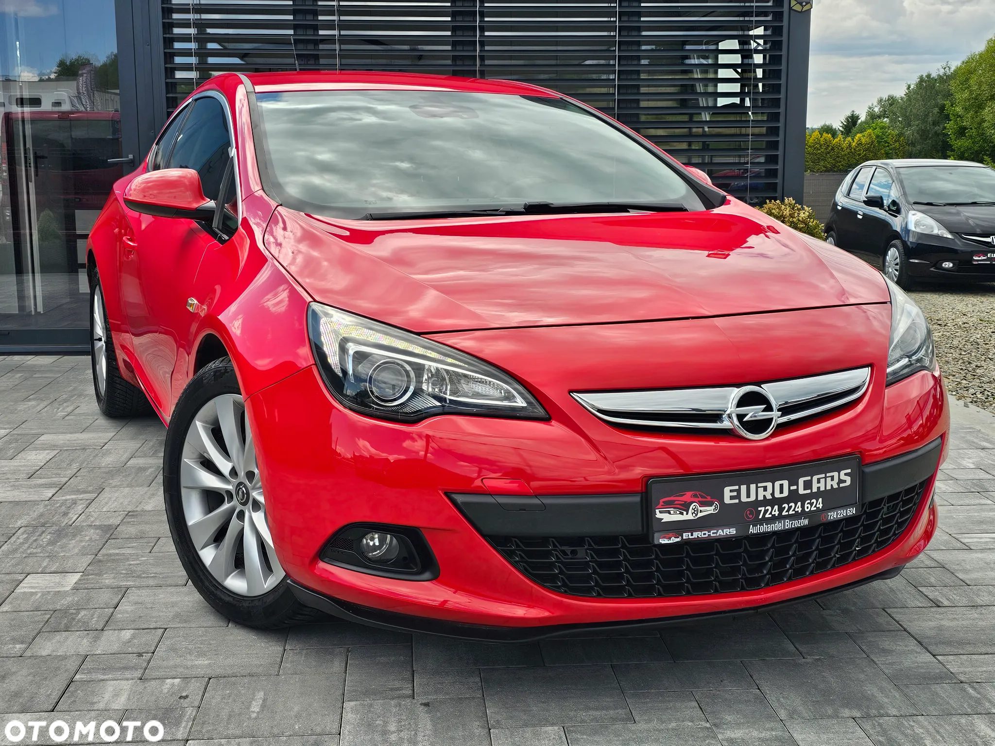 Opel Astra IV GTC 1.6 T Active - 17