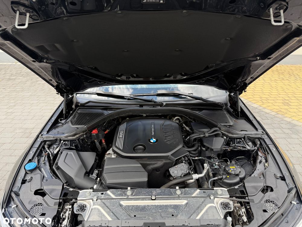BMW Seria 3 320d M Sport - 33