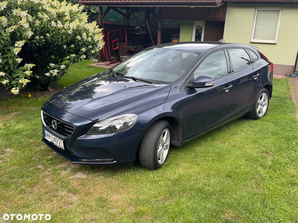 Volvo V40 D2 Momentum - 6