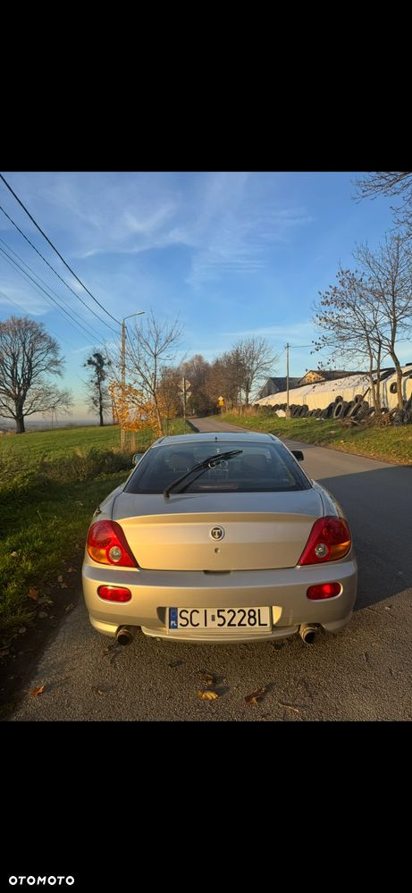 Hyundai Coupe - 4
