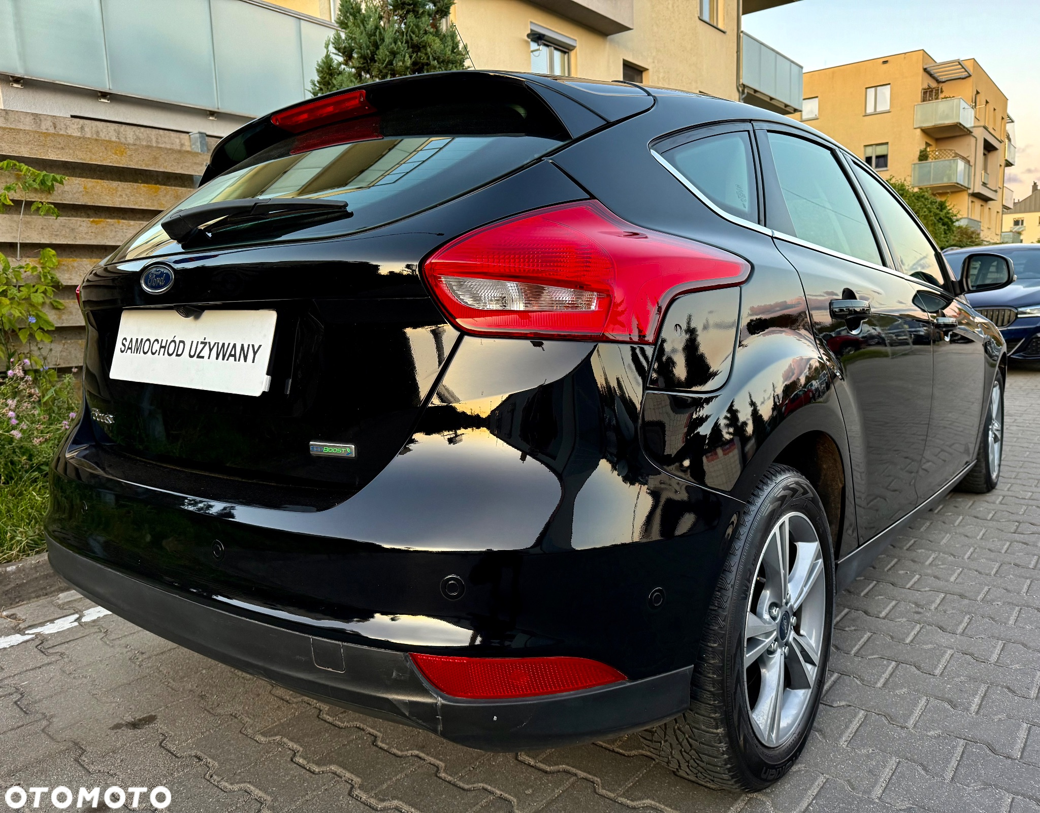 Ford Focus 1.0 EcoBoost Titanium - 12
