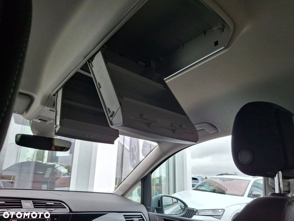 Volkswagen Touran 1.5 TSI EVO Comfortline Plus DSG - 24