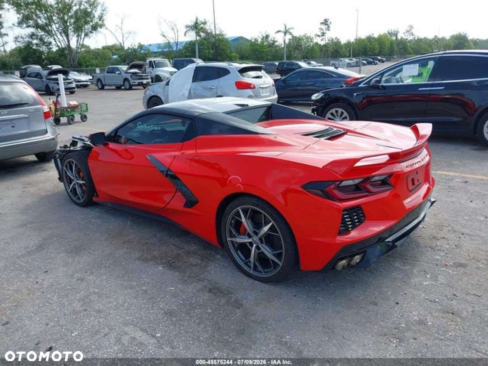 Chevrolet Corvette - 3