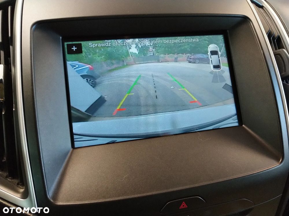 Ford Edge - 13