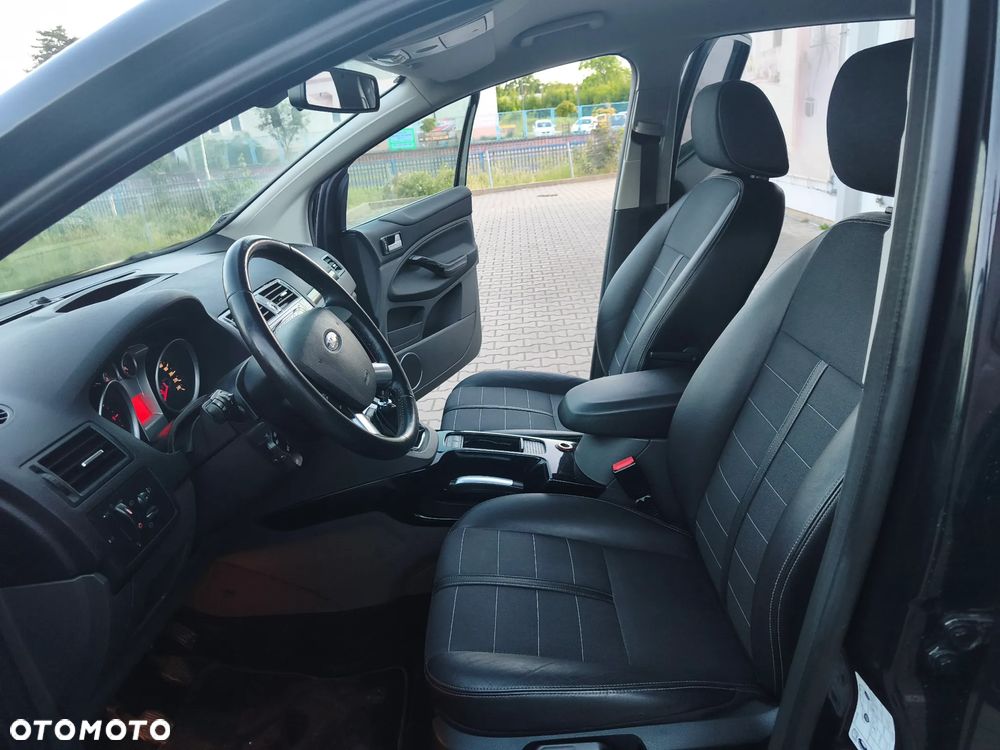 Ford Kuga 2.0 TDCi 4x4 Titanium - 10