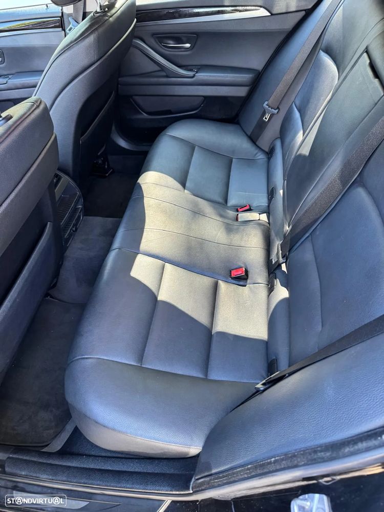 BMW 520 d Touring Aut. - 33