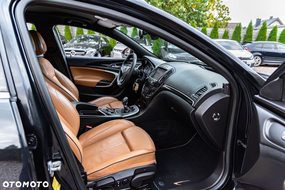 Opel Insignia 2.0 ECOTEC DI Turbo ecoFLEX Innovation - 24