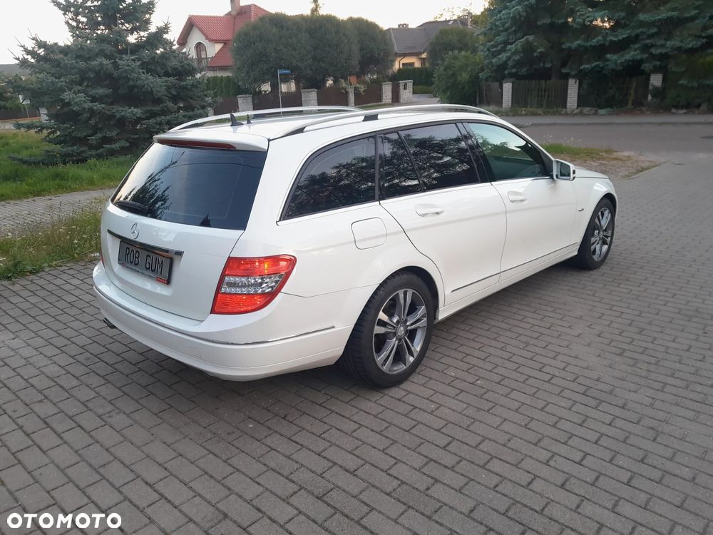 Mercedes-Benz Klasa C 220 CDI DPF Automatik BlueEFFICIENCY Avantgarde - 5