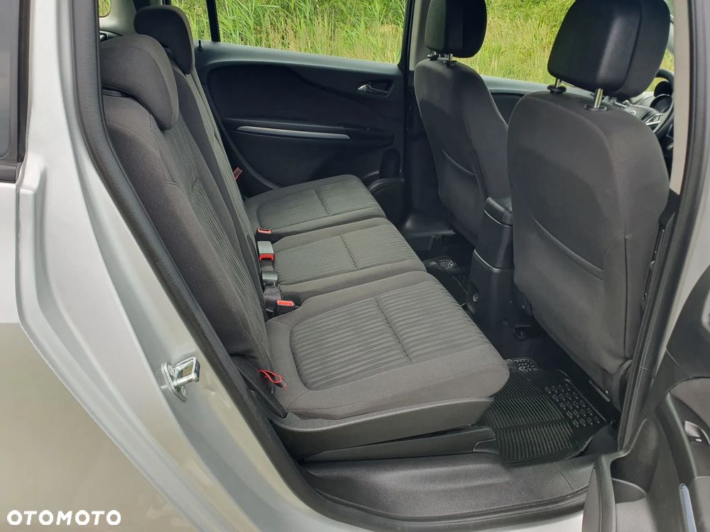 Opel Zafira - 21