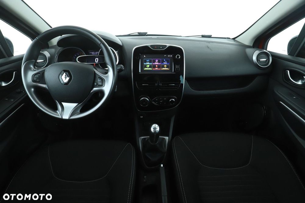 Renault Clio - 27