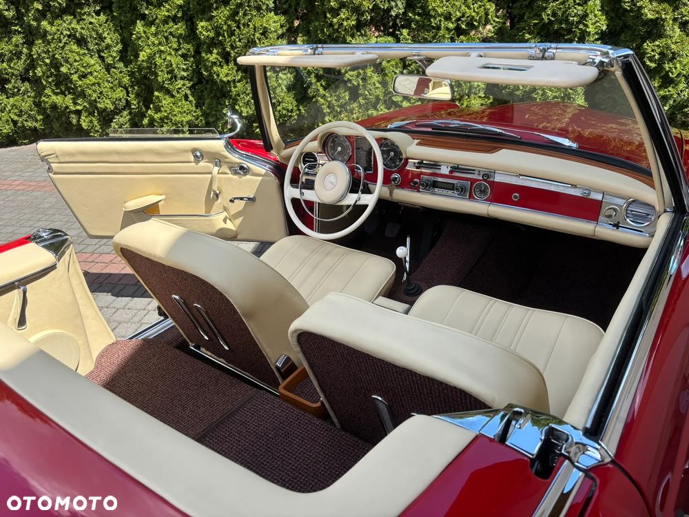 Mercedes-Benz SL - 36