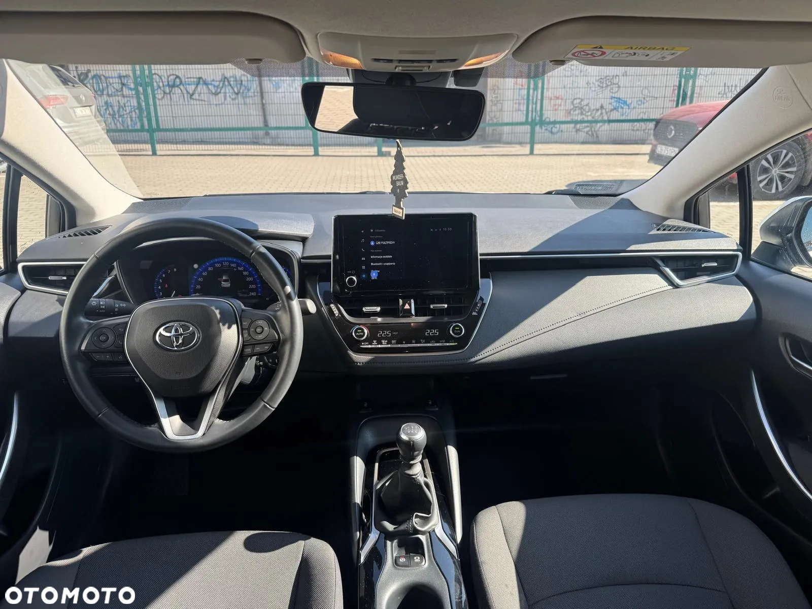 Toyota Corolla 1.5 Comfort - 6