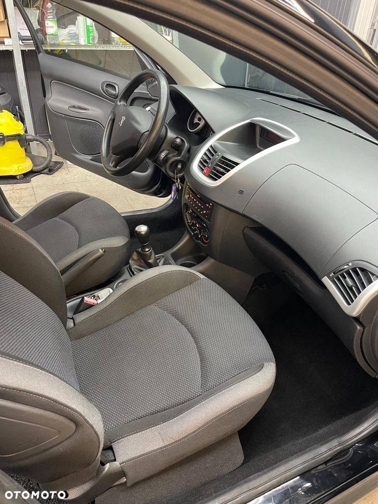 Peugeot 206 plus 60 - 29