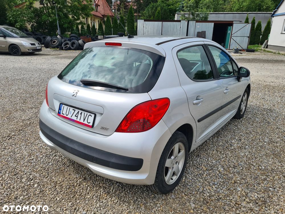 Peugeot 207 1.4 Trendy - 9