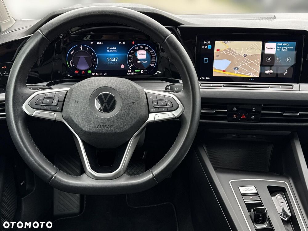 Volkswagen Golf VIII 1.4 TSI Plug-In Hybrid Style DSG - 16