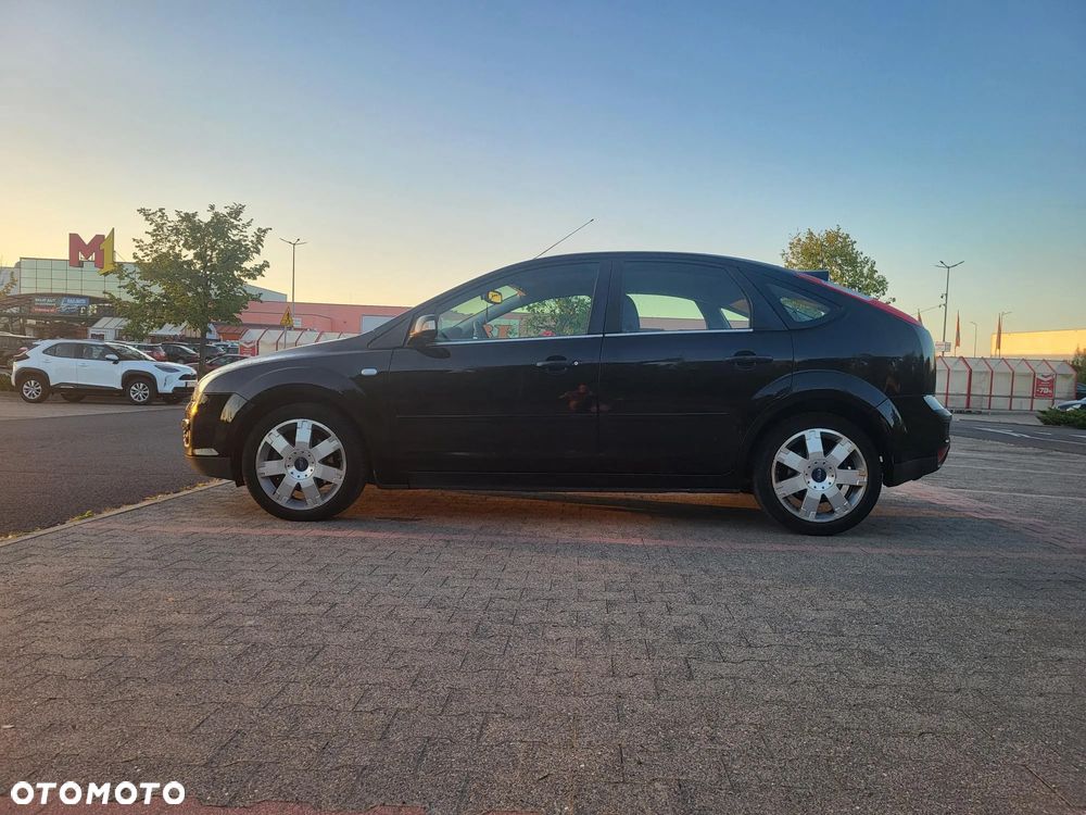 Ford Focus 2.0 TDCi DPF Titanium - 8
