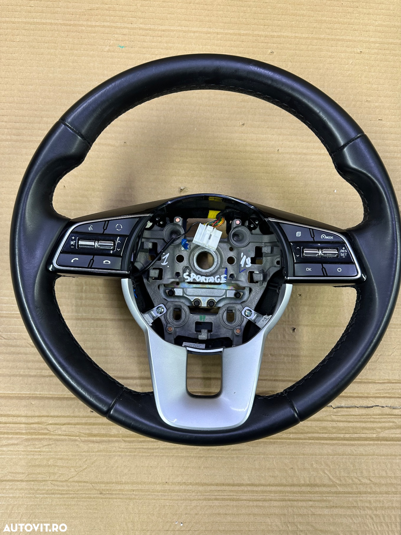 Volan piele cu comenzi KIA SPORTAGE an 2019 - 4