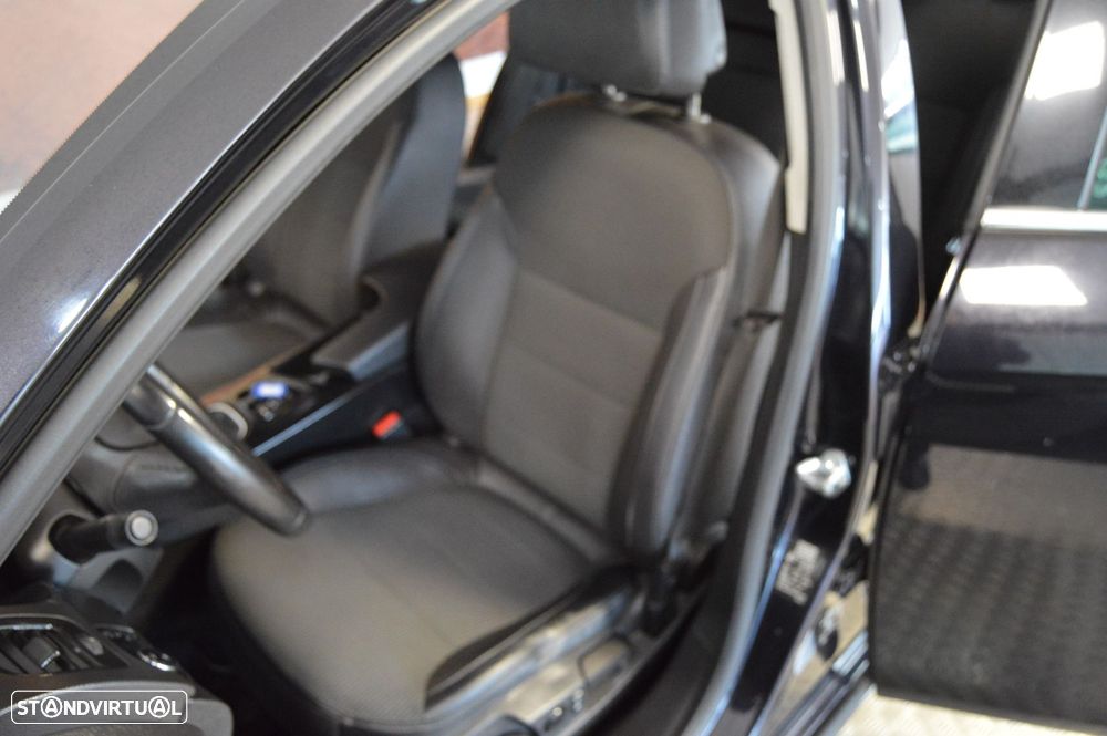 Opel Insignia Sports Tourer 2.0 CDTi Cosmo - 29