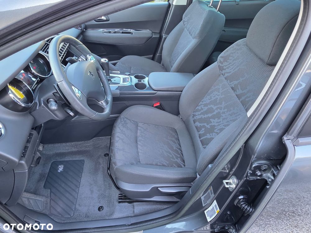Peugeot 3008 - 16