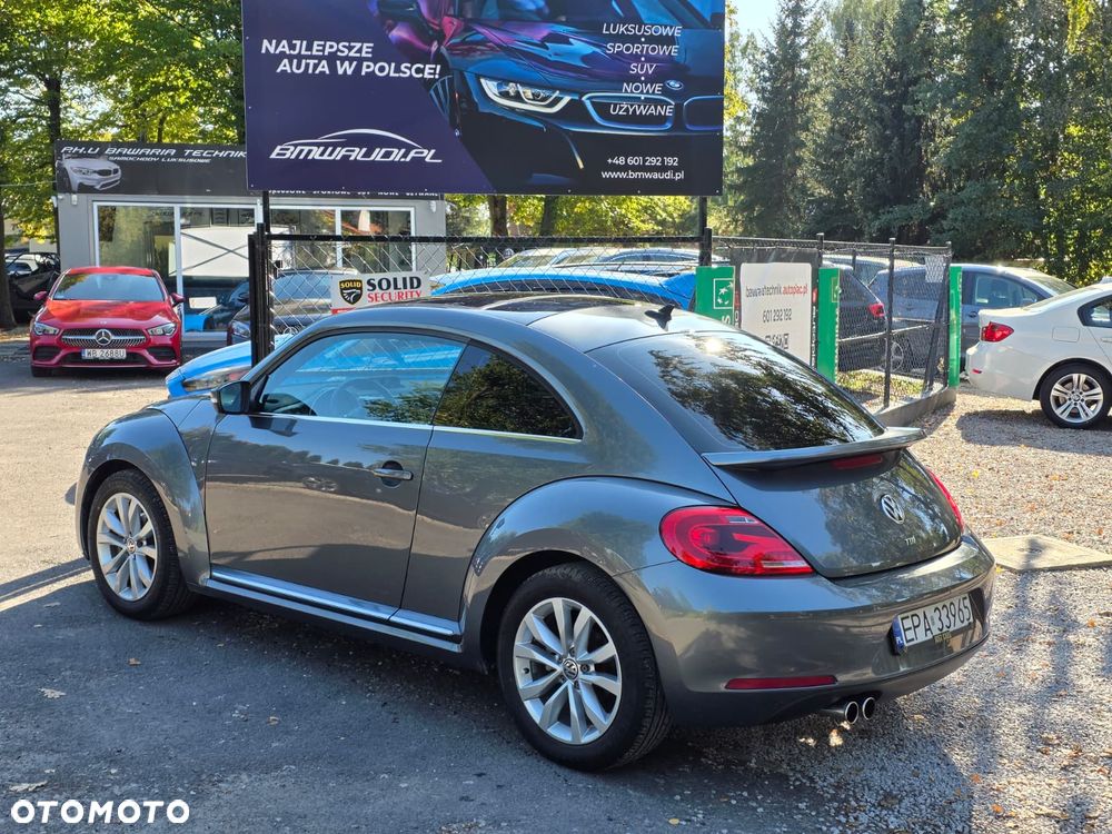 Volkswagen Beetle 2.0 TDI DSG DPF Exclusive Design - 8