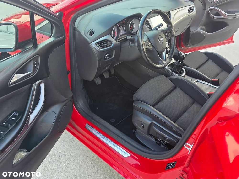 Opel Astra 1.6 Turbo Start/Stop Innovation - 10