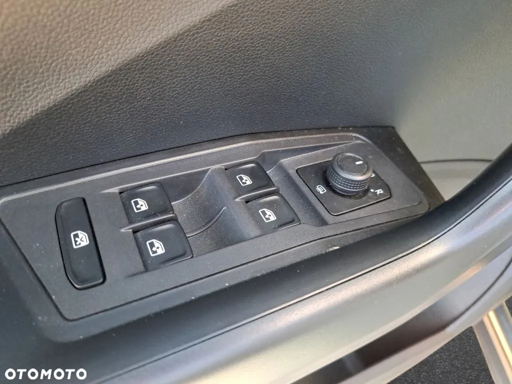 Volkswagen T-Roc 1.0 TSI - 16