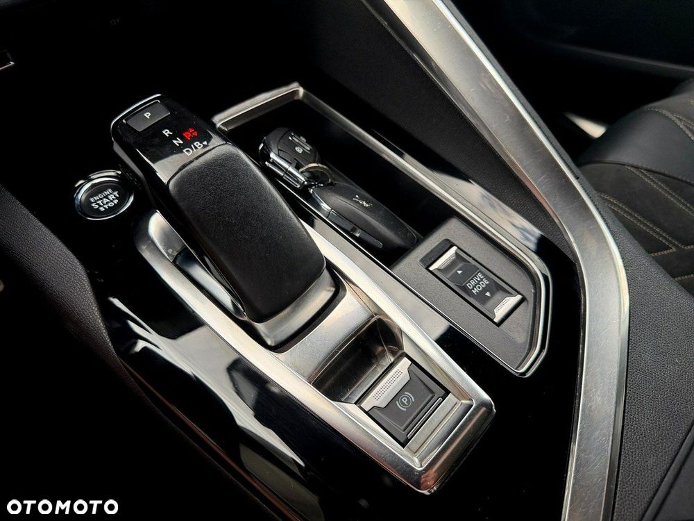 Peugeot 3008 - 29
