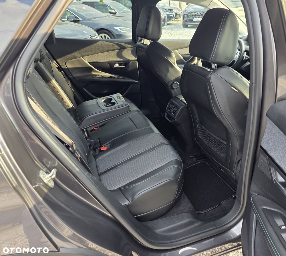 Peugeot 3008 1.6 PureTech Hybrid PHEV Allure Pack S&S EAT8 - 13