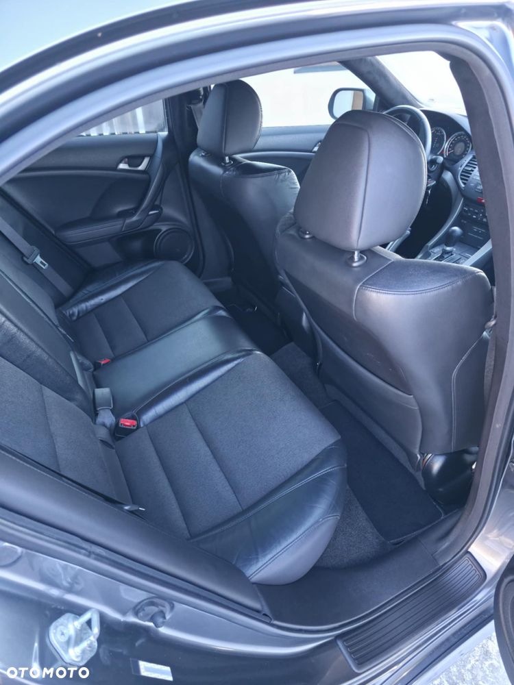 Acura TSX - 13