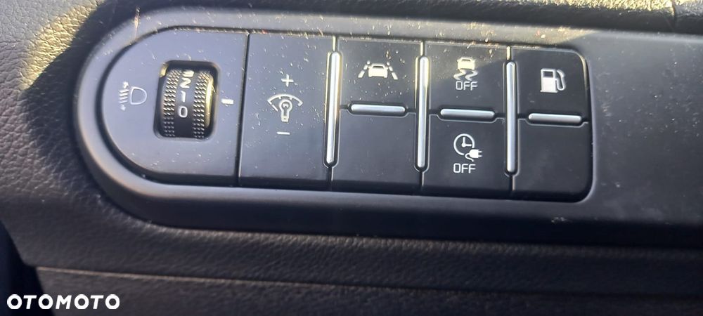 Kia XCeed 1.6 GDI PHEV L Business Line DCT - 14