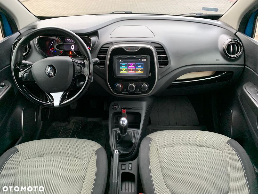 Renault Captur - 30