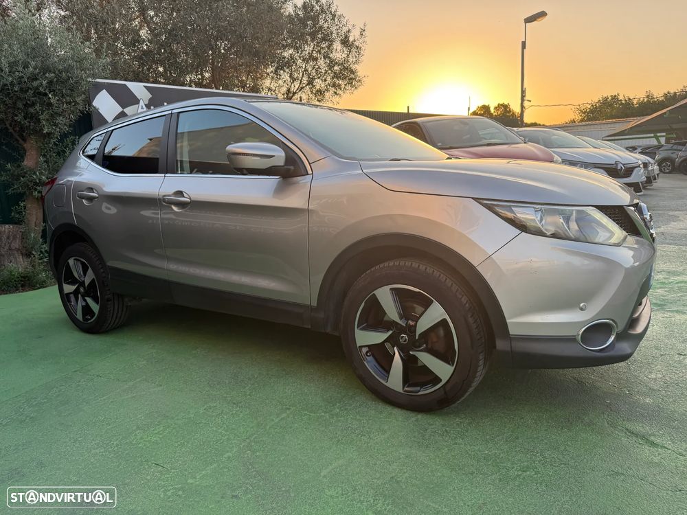 Nissan Qashqai 1.5 dCi N-Connecta - 13