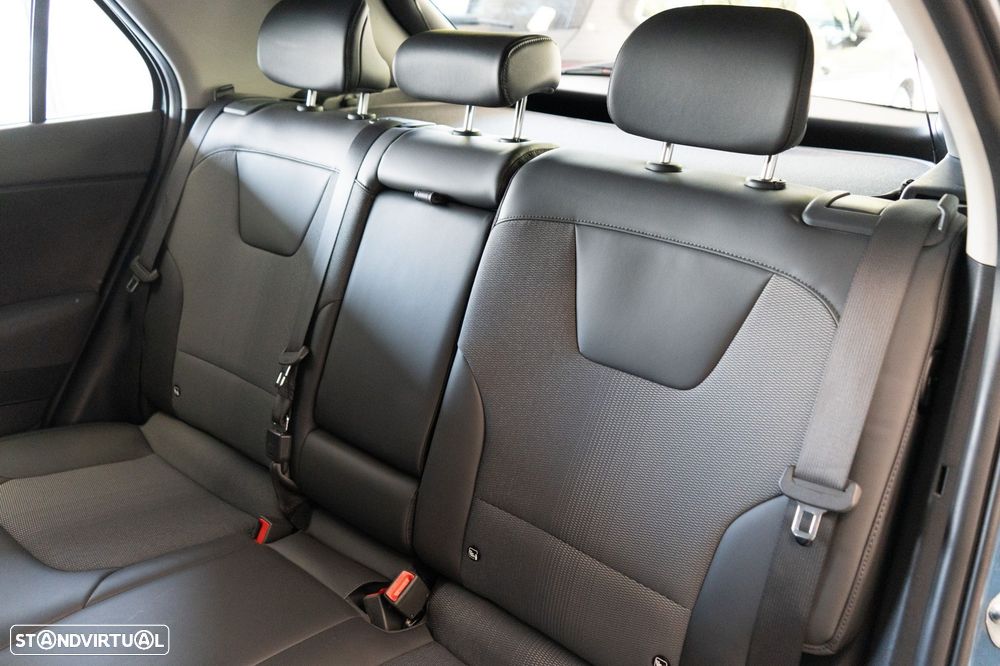 Kia Niro EV 64kWh Drive - 10