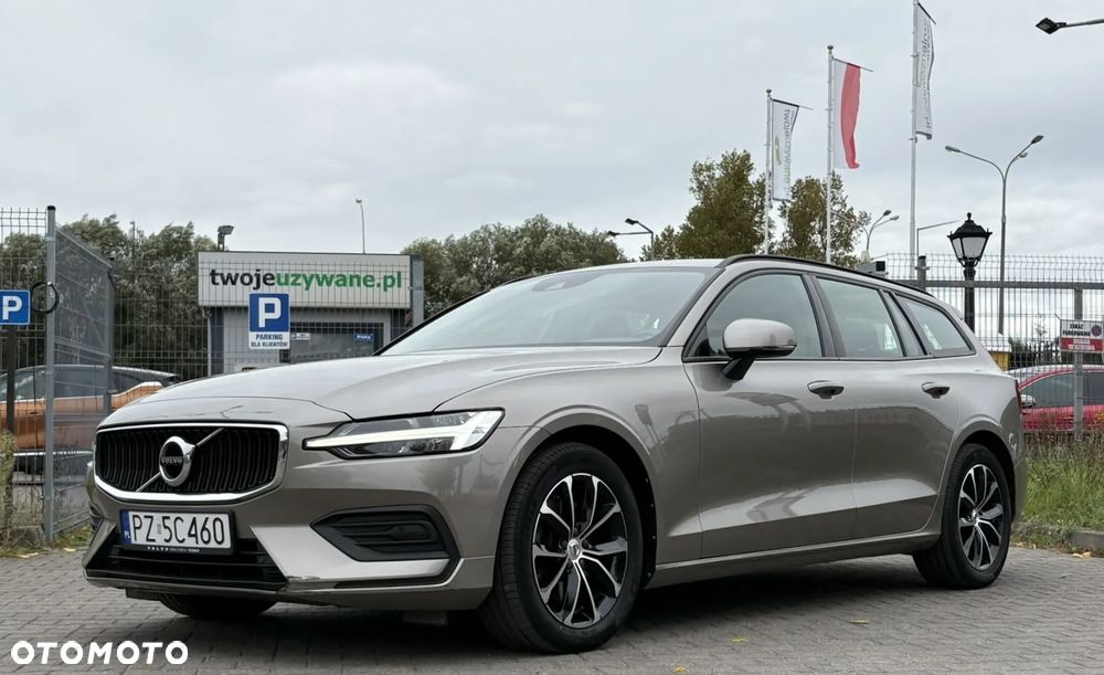 Volvo V60 B3 B Momentum Pro
