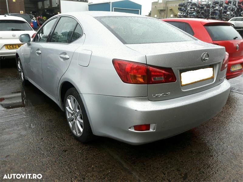 EGR Lexus IS 2006 Berlina 2.2 - 5