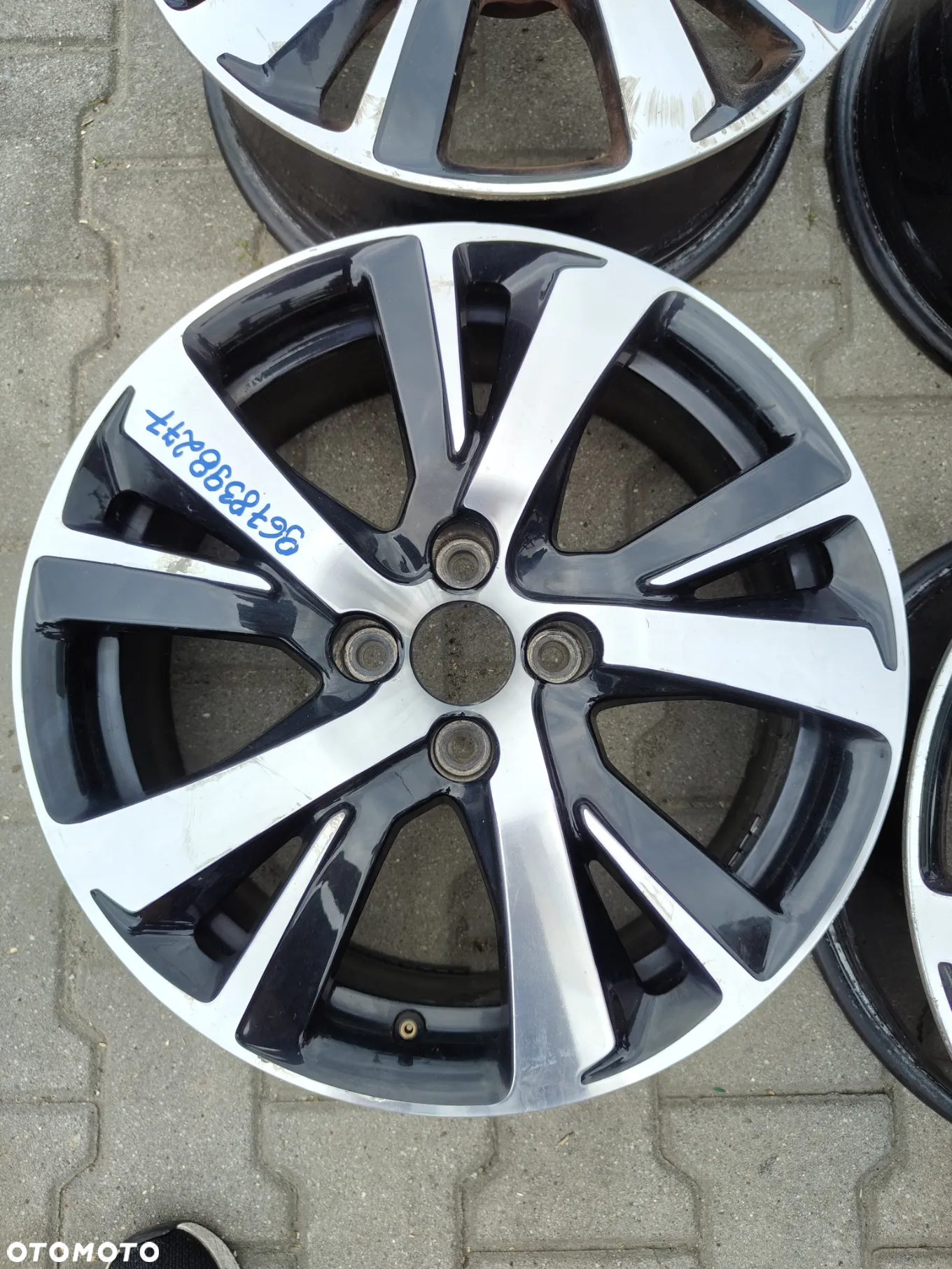 Peugeot 2008 2013-2019 6.5Jx17 4x108 et20 - 2