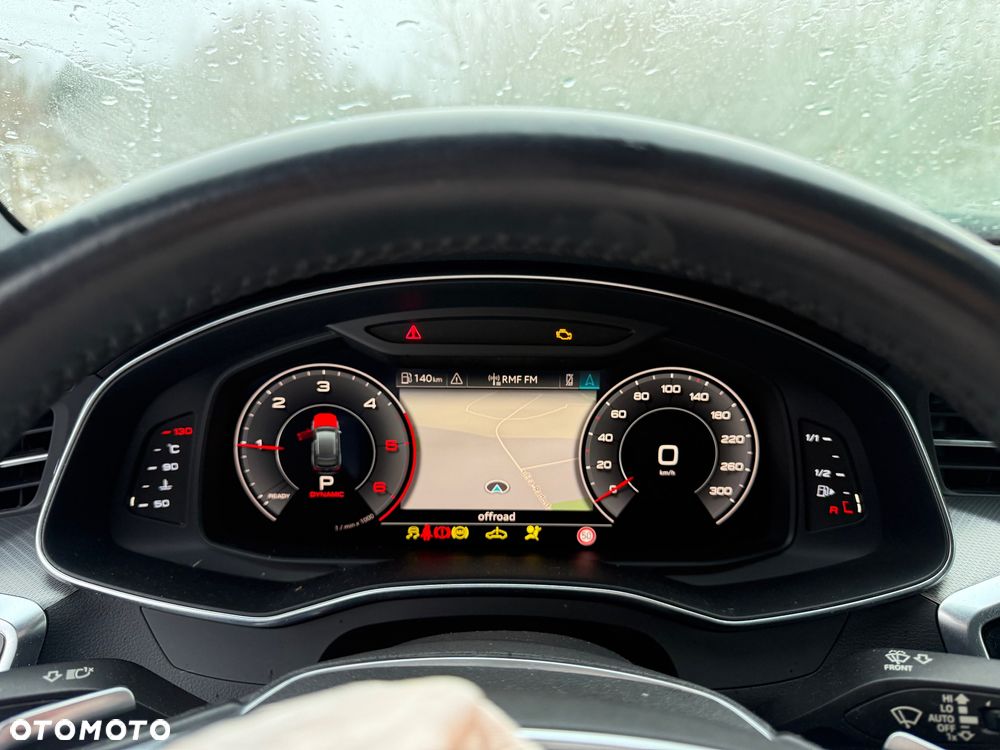 Audi A6 Avant 50 TDI quattro tiptronic design - 11