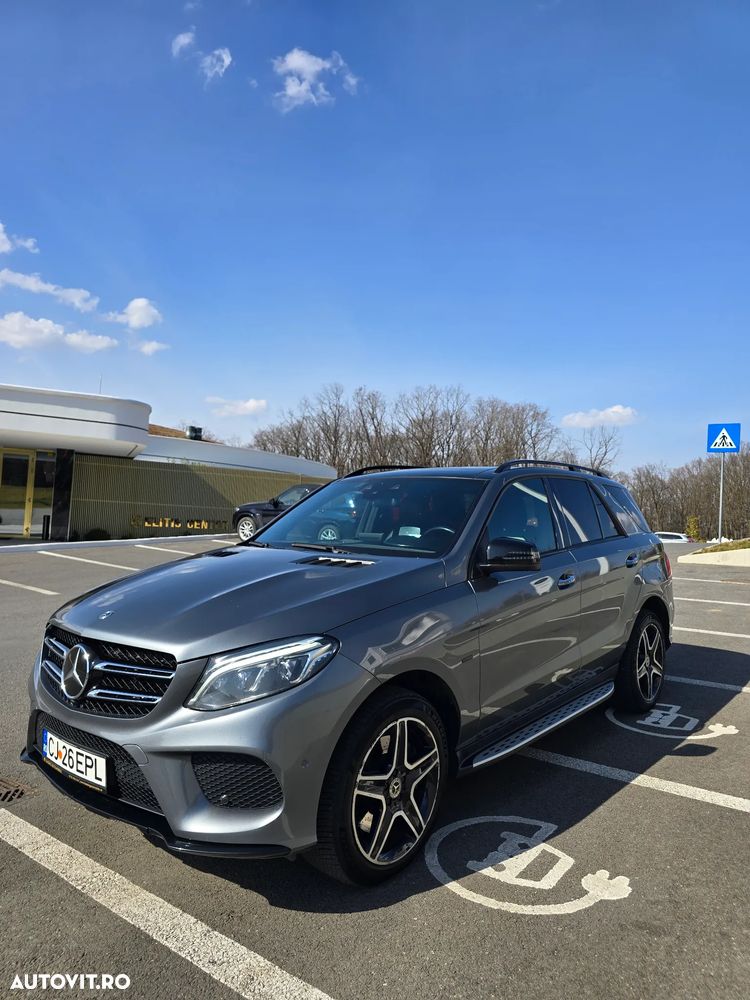 Mercedes-Benz GLE 500 e 4MATIC 7G-TRONIC AMG Line - 12