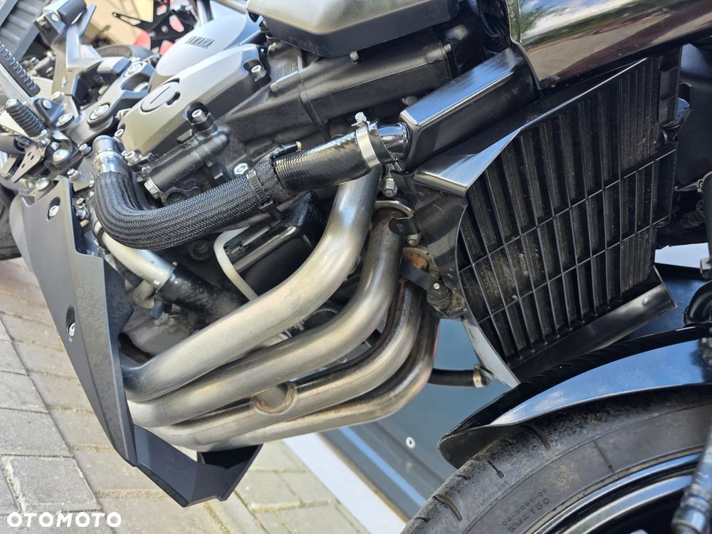 Yamaha XJ - 28