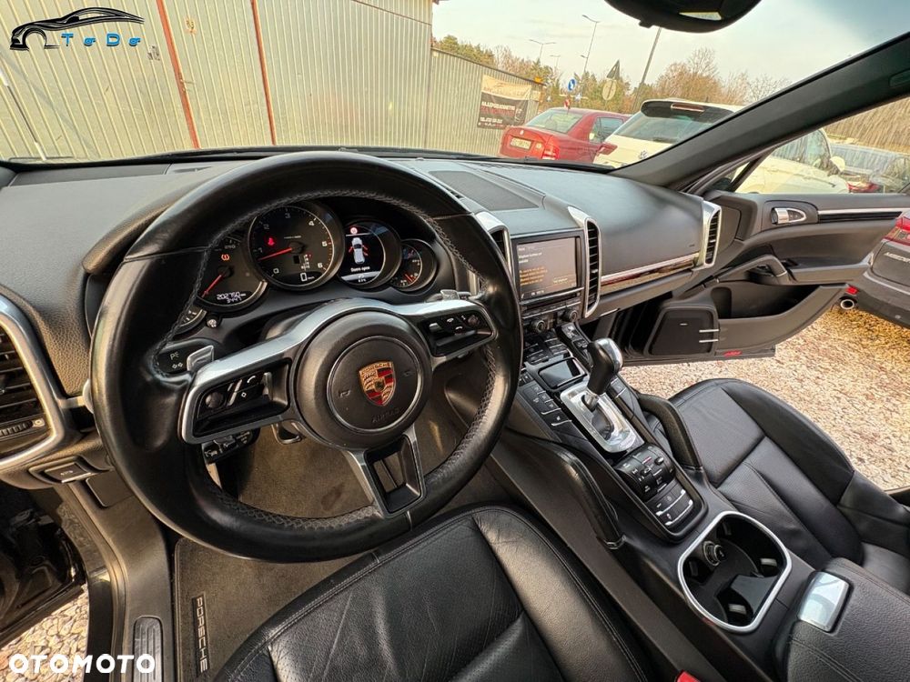 Porsche Cayenne Diesel Platinum Edition - 28