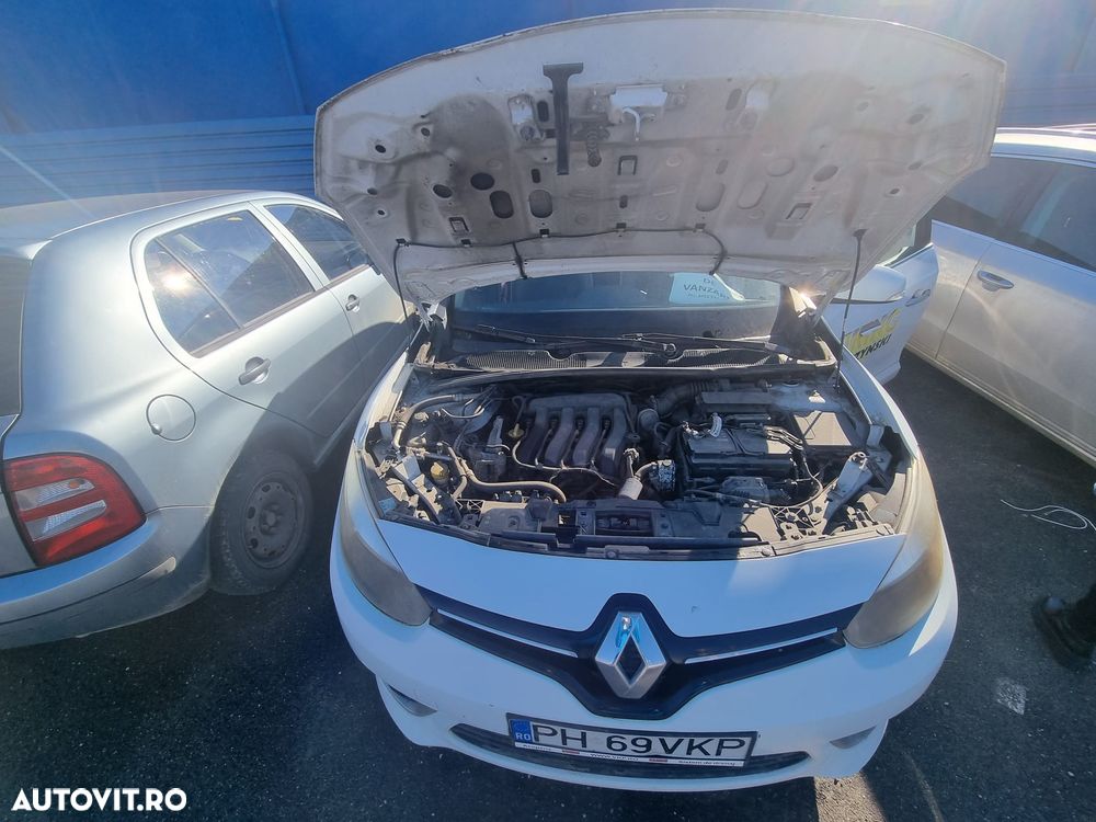 Renault Fluence 1.6 Dynamique - 14