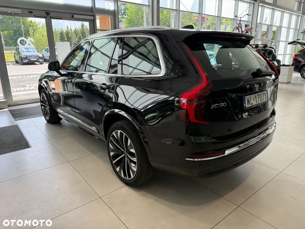 Volvo XC 90 B5 B AWD Plus Bright - 32