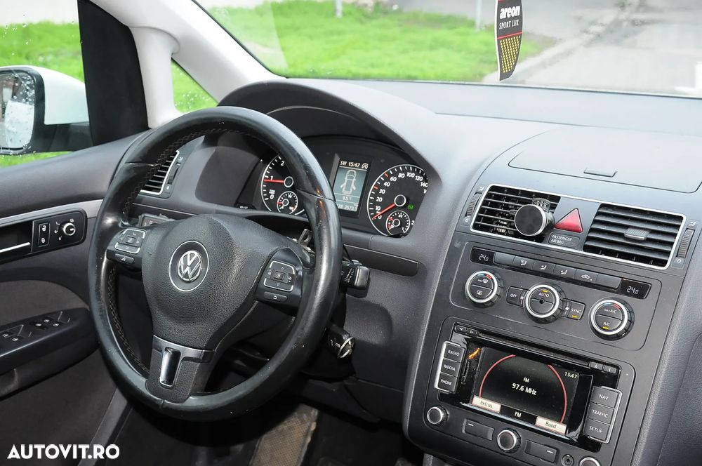 Volkswagen Touran 2.0 TDI DSG Comfortline - 7