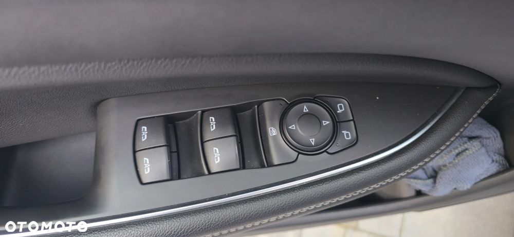 Opel Insignia - 6